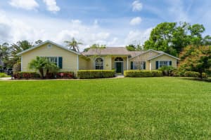 505 35th Ave SW, Vero Beach, FL 32968, Sold 06/21/19