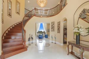 533 Edgebrook Ln, West Palm Beach, FL 33411, Sold 04/26/19