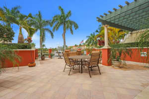 400 US-1, Jupiter, FL 33477, Sold 12/10/19