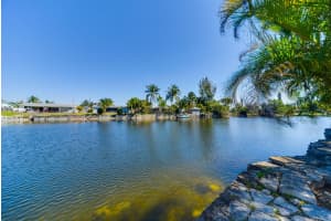 371 NW 38th Pl, Pompano Beach, FL 33064, Sold 05/10/19