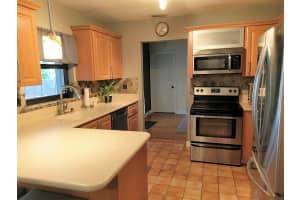 5429 Sandhurst Cir S, Lake Worth, FL 33463, Sold 06/06/19