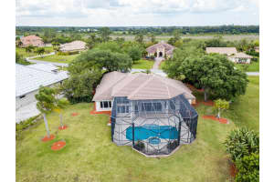 404 SW Squire Johns Ln, Palm City, FL 34990, Sold 09/27/19