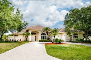404 SW Squire Johns Ln, Palm City, FL 34990, Sold 09/27/19