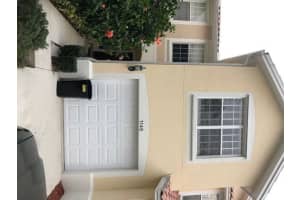 1145 Pinewood Lake Ct, Greenacres, FL 33415, Sold 05/07/19