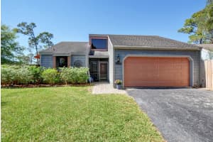 465 Oak Shadow Way, Wellington, FL 33414, Sold 07/12/19