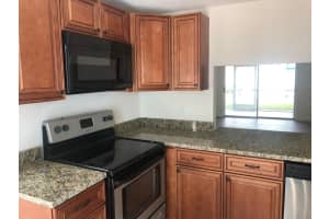 1555 14th Ave, Vero Beach, FL 32960, Sold 07/15/19