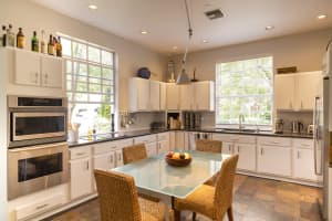 2720 Hampton Cir E, Delray Beach, FL 33445, Sold 08/16/19