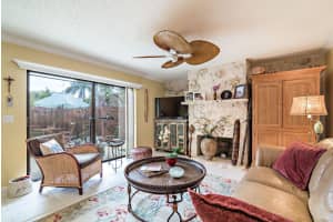 825 Center St #43d, Jupiter, FL 33458, Sold 05/22/19