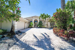 44 Bermuda Lake Dr, Palm Beach Gardens, FL 33418, Sold 07/31/19