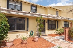 5247 Jog Ln, Delray Beach, FL 33484, Sold 05/20/19