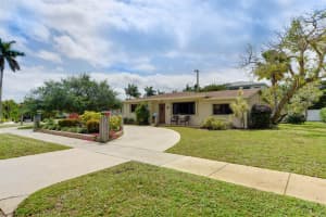 102 Gregory Rd, West Palm Beach, FL 33405, Sold 11/15/19