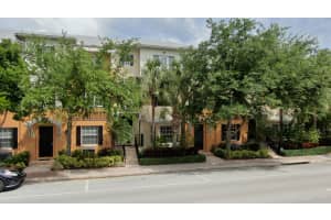 376 W Mallory Cir, Delray Beach, FL 33483, Sold 07/24/19