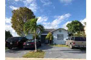 5857 Strawberry Lakes Cir, Lake Worth, FL 33463, Sold 07/19/19