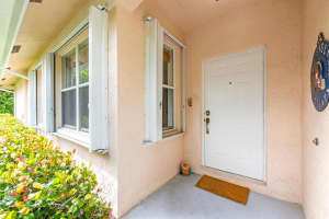 264 W Coral Trace Cir, Delray Beach, FL 33445, Sold 05/24/19