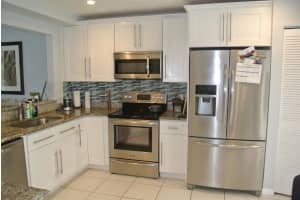 903 Maplewood Dr, Greenacres, FL 33415, Sold 09/24/19