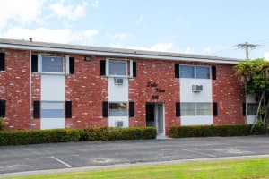 810 Lake Shore Dr, Lake Park, FL 33403, Sold 04/29/19