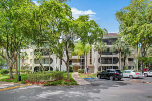 6328 Longboat Ln W b204, Boca Raton, FL 33433, Sold 07/01/19