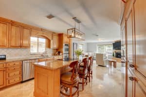 800 Coventry St, Boca Raton, FL 33487, Sold 05/01/20