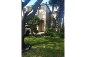 8767 NW 6th St, Coral Springs, FL 33071, Sold 08/23/19