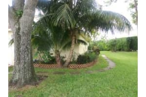201 Maplewood Dr, Greenacres, FL 33415, Sold 04/30/19