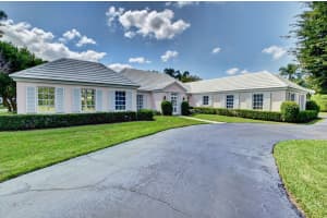 8 Pine Ln W, Boynton Beach, FL 33436, Sold 04/15/20