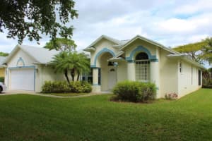 8276 Sand Pine Cir, Port St. Lucie, FL 34952, Sold 05/02/19