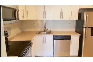 760 SE 2nd Ave APT H205, Deerfield Beach, FL 33441, Sold 05/13/19