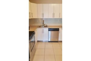 760 SE 2nd Ave APT H205, Deerfield Beach, FL 33441, Sold 05/13/19