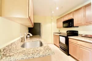 2020 Greenview Shores Blvd, Wellington, FL 33414, Sold 04/29/19