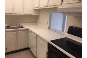 480 Executive Center Dr #1c, West Palm Beach, FL 33401, Sold 05/03/19