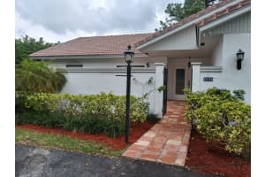 8736 Escondido Way E, Boca Raton, FL 33433, Sold 07/25/19