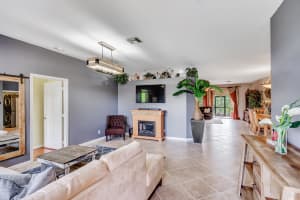 1448 Fairway Cir, Greenacres, FL 33413, Sold 05/20/19