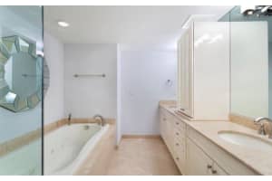 200 E Palmetto Park Rd, Boca Raton, FL 33432, Sold 11/15/19