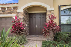 9028 Willow Sound Dr, Lake Worth, FL 33467, Sold 08/30/19