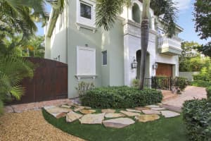 785 Lake Dr, Boca Raton, FL 33432, Sold 07/11/19