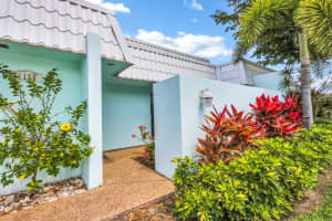 1150 Singer Dr, West Palm Beach, FL 33404, Sold 10/09/19