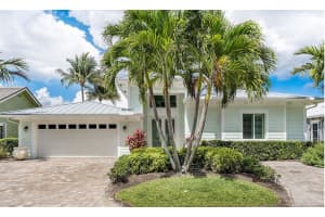 136 Periwinkle Dr, Hypoluxo, FL 33462, Sold 11/07/19