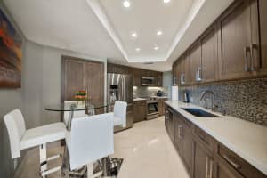 300 SE 5th Ave # 1170, Boca Raton, FL 33432, Sold 09/12/19