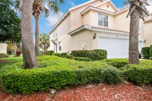 1171 Pinewood Lake Ct, Greenacres, FL 33415, Sold 06/11/19