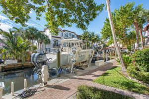 826 Virginia Gardens Dr, Boynton Beach, FL 33435, Sold 11/21/19