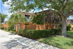 5820 SE Windsong Ln, Stuart, FL 34997, Sold 05/13/19