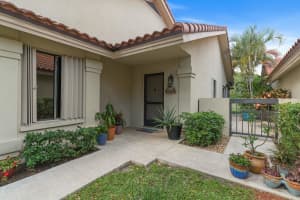 2755 Hawthorne Ln, West Palm Beach, FL 33409, Sold 07/15/19
