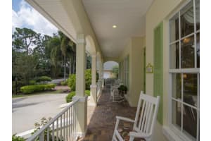 898 Carolina Cir SW, Vero Beach, FL 32962, Sold 09/13/19
