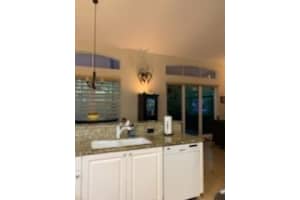 5434 NW 48th St, Coconut Creek, FL 33073, Sold 10/02/19