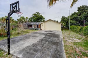 1300 SW 2nd St, Boca Raton, FL 33486, Sold 09/27/19