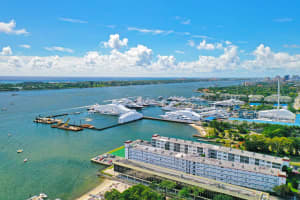 4500 N Flagler Dr APT D20, West Palm Beach, FL 33407, Sold 09/23/19