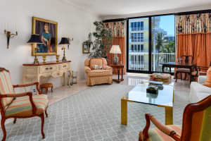 400 S Ocean Blvd, Palm Beach, FL 33480, Sold 12/29/20