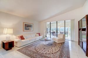 4840 Boxwood Cir, Boynton Beach, FL 33436, Sold 07/01/19