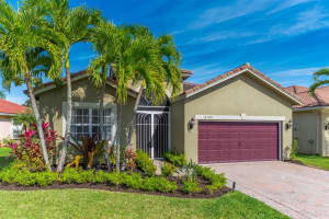 2103 NW Marsh Rabbit Ln, Jensen Beach, FL 34957, Sold 07/19/19