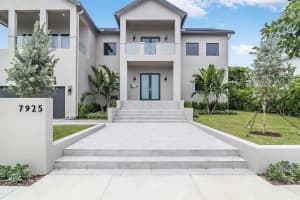 7925 Flagler Ct, West Palm Beach, FL 33405, Sold 05/07/20